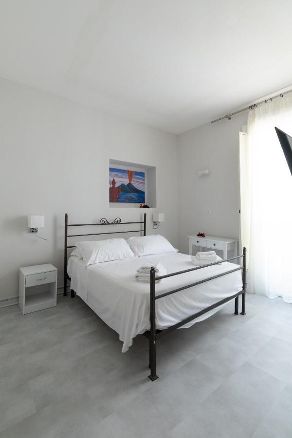 Effe Suites Napoli Bagian luar foto