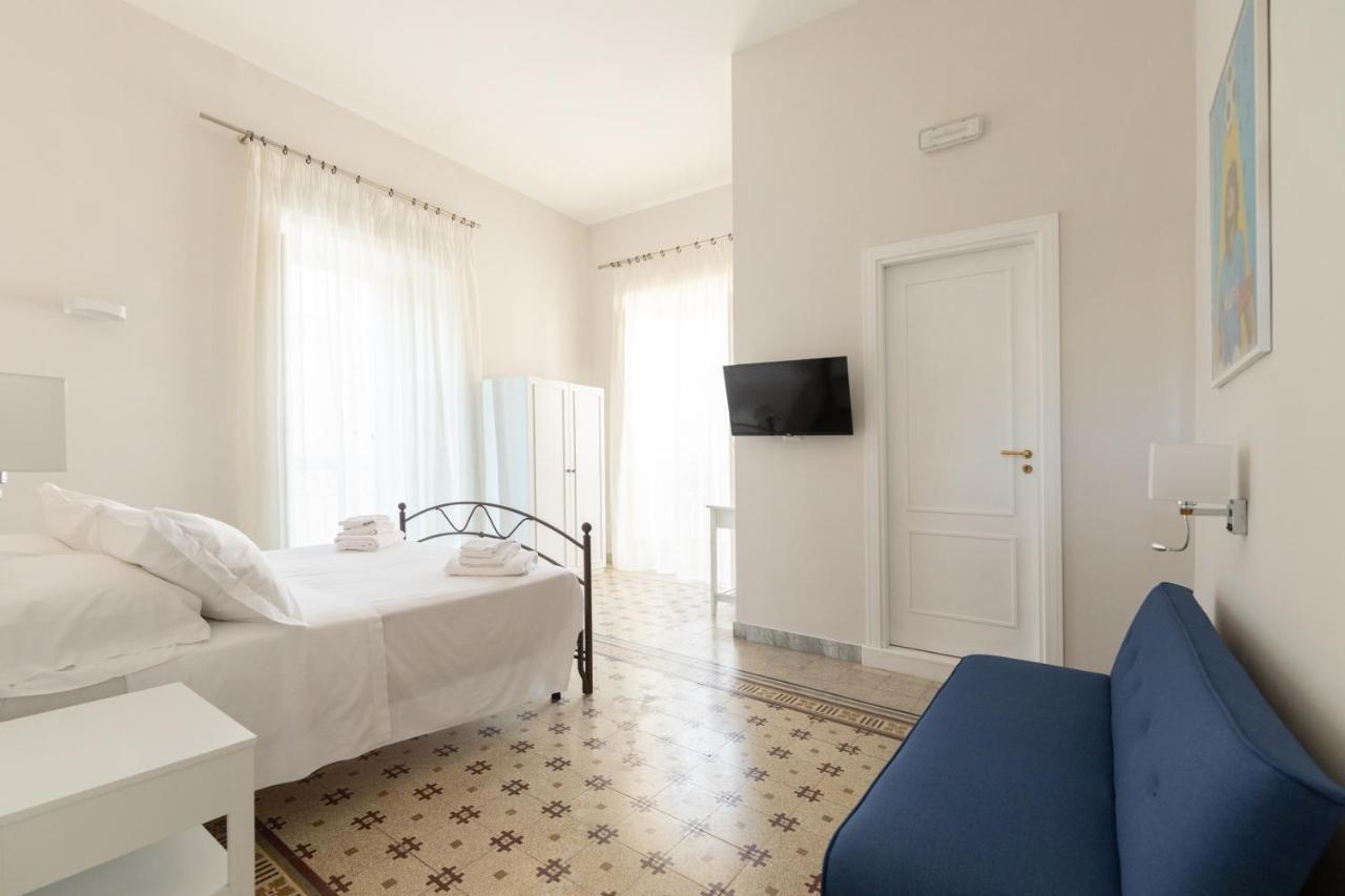 Effe Suites Napoli Bagian luar foto