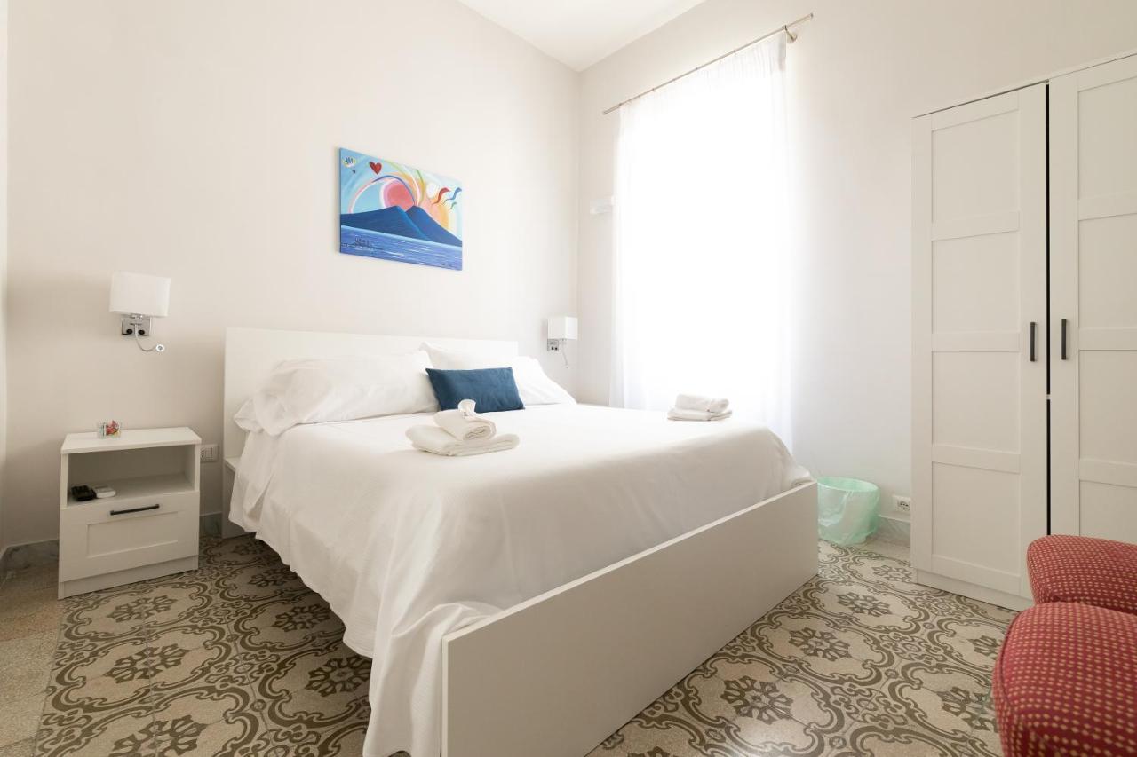 Effe Suites Napoli Bagian luar foto